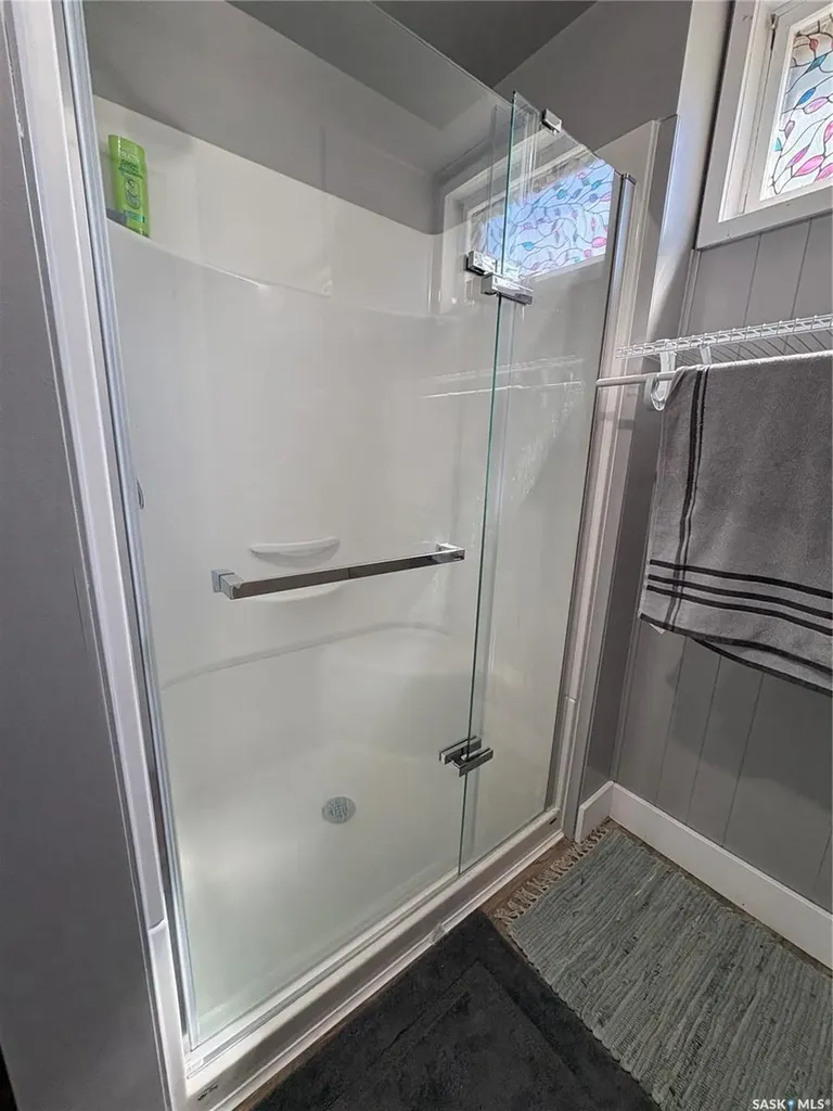 335 Central Avenue S Swift Current SK S9H 3G4