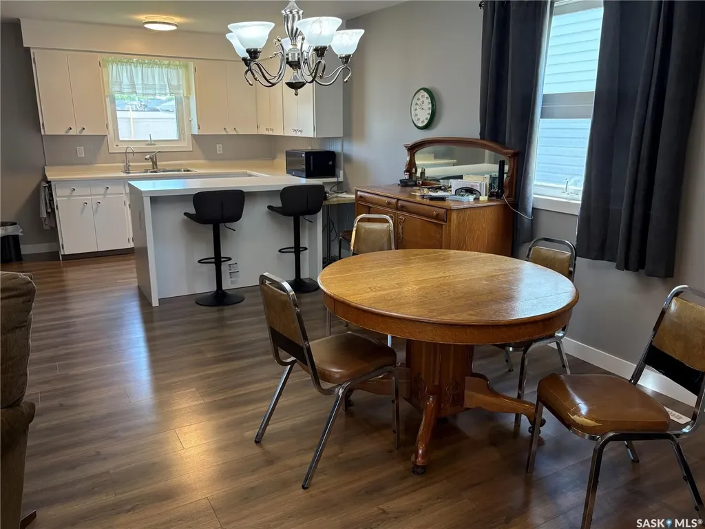 335 Central Avenue S Swift Current SK S9H 3G4