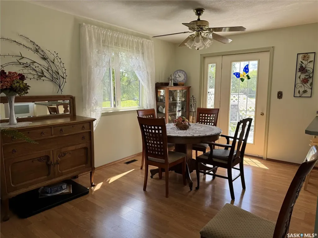 107 Downey Street Strasbourg SK S0G 4V0
