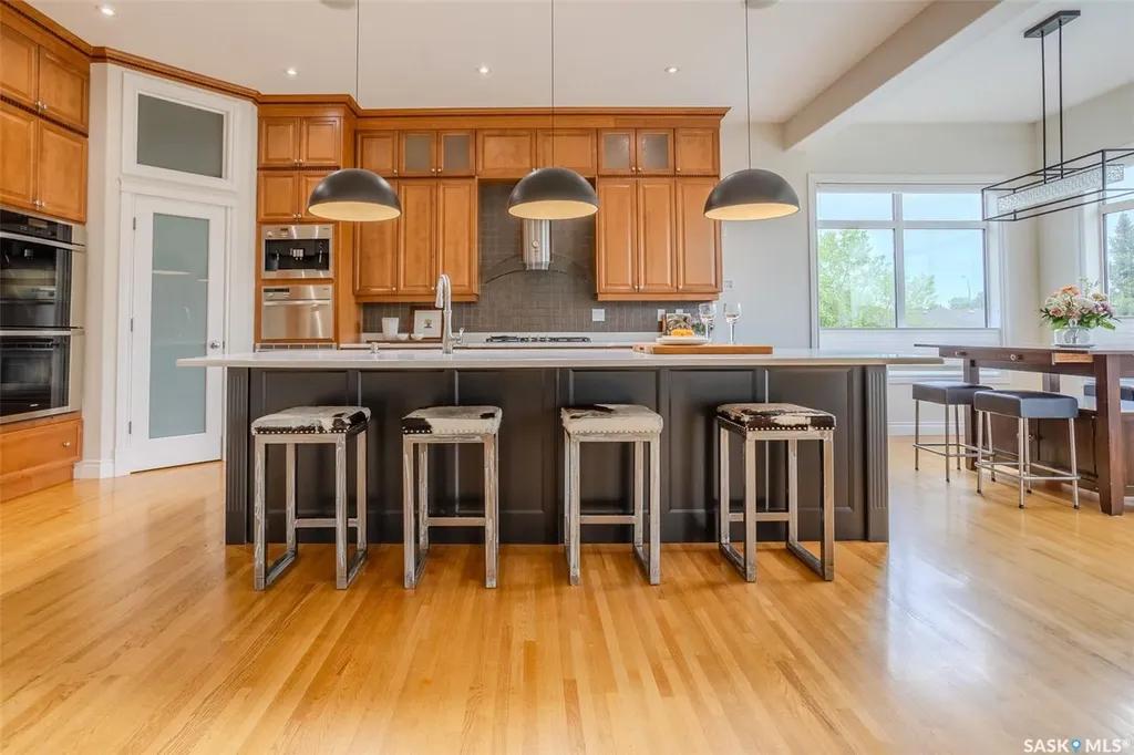 214 Bayfield Place Saskatoon SK S7V 1E3