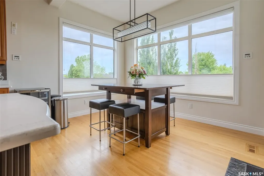 214 Bayfield Place Saskatoon SK S7V 1E3