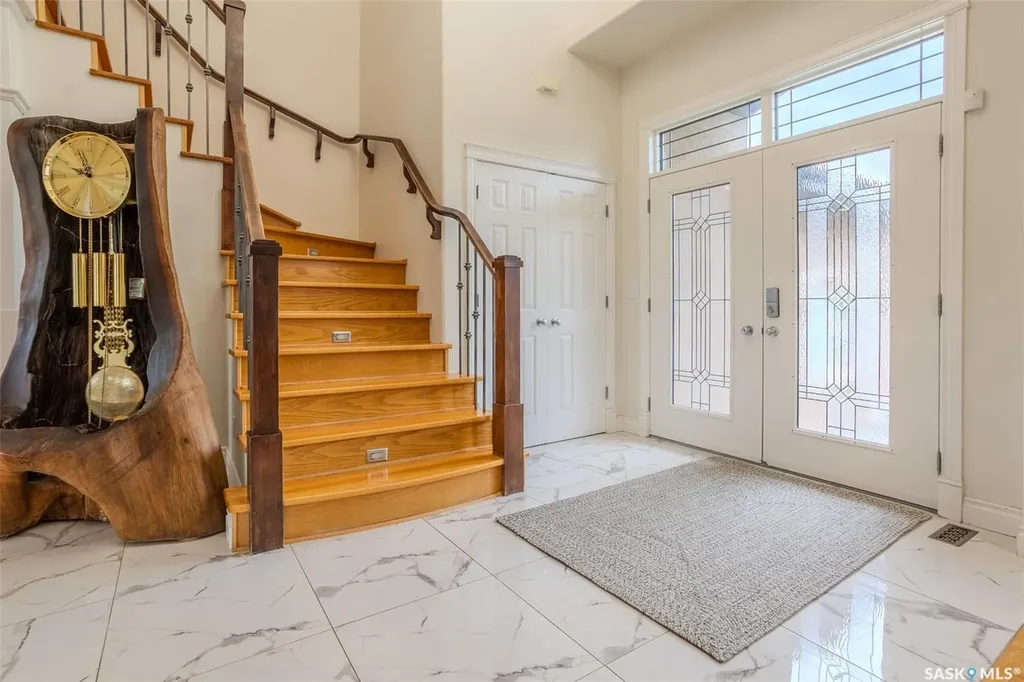 214 Bayfield Place Saskatoon SK S7V 1E3