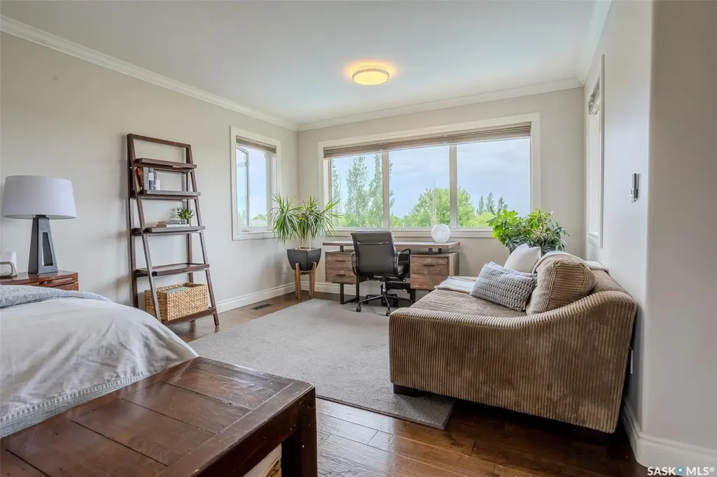 214 Bayfield Place Saskatoon SK S7V 1E3