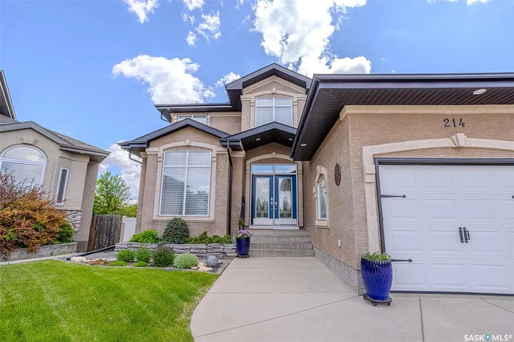 214 Bayfield Place Saskatoon SK S7V 1E3