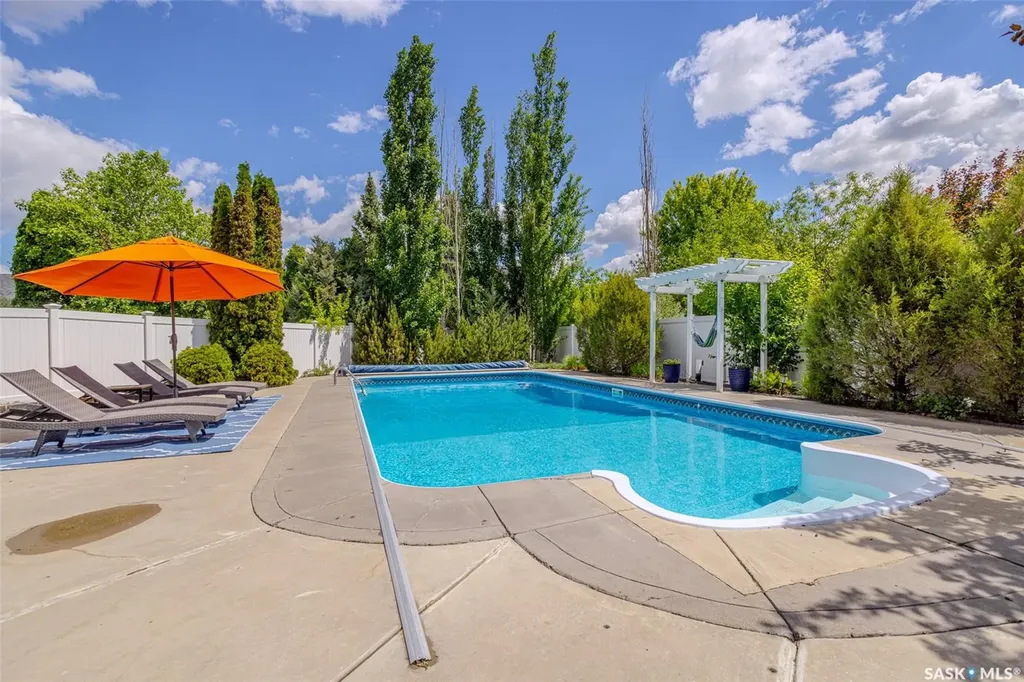 214 Bayfield Place Saskatoon SK S7V 1E3