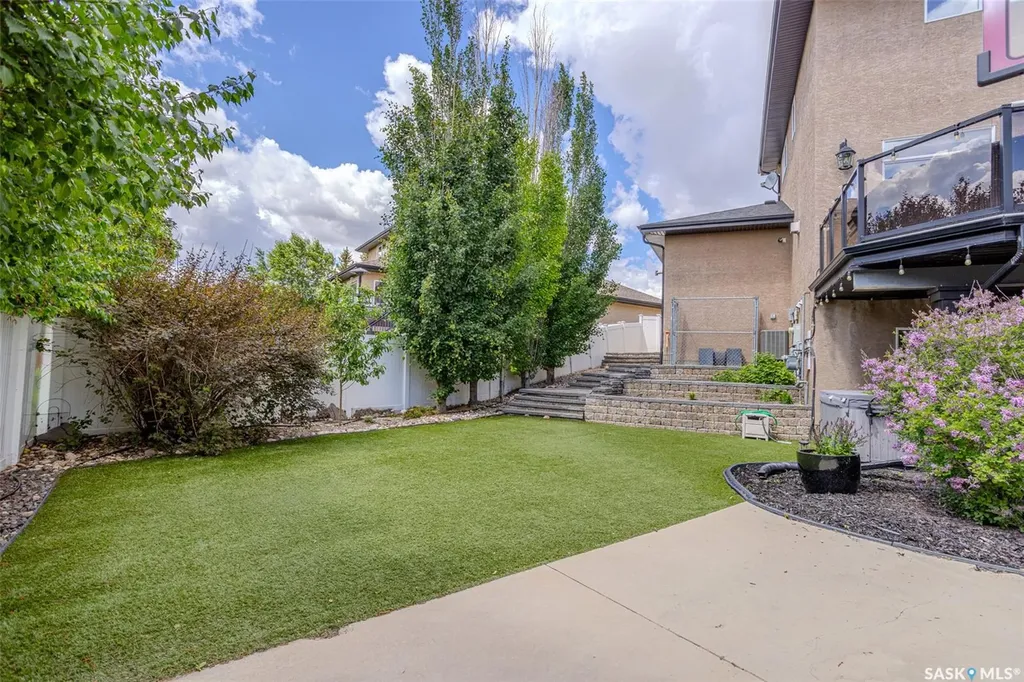 214 Bayfield Place Saskatoon SK S7V 1E3