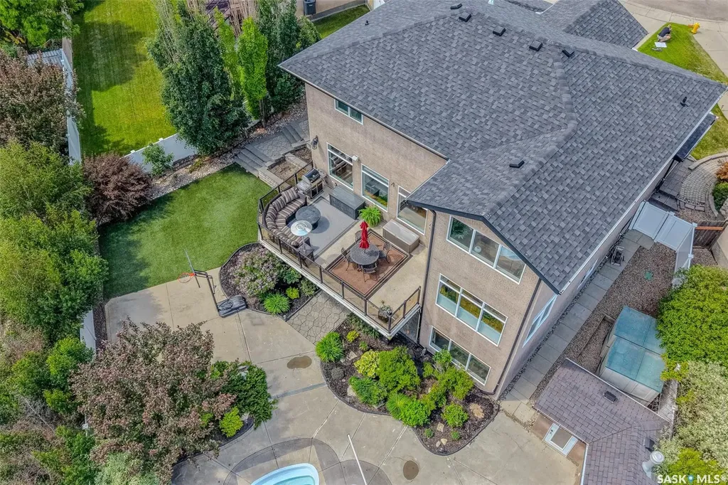 214 Bayfield Place Saskatoon SK S7V 1E3