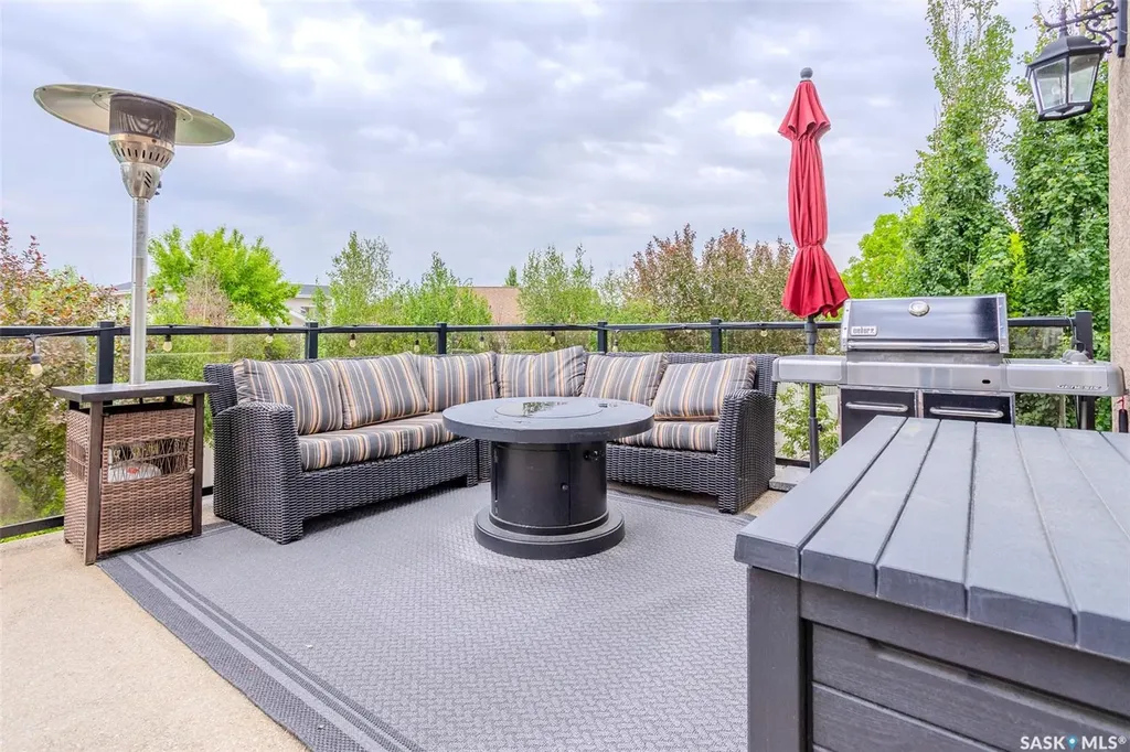 214 Bayfield Place Saskatoon SK S7V 1E3