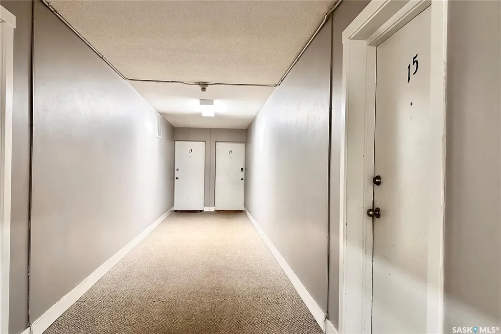 208 Lindsay Place Saskatoon SK S7H 3E6