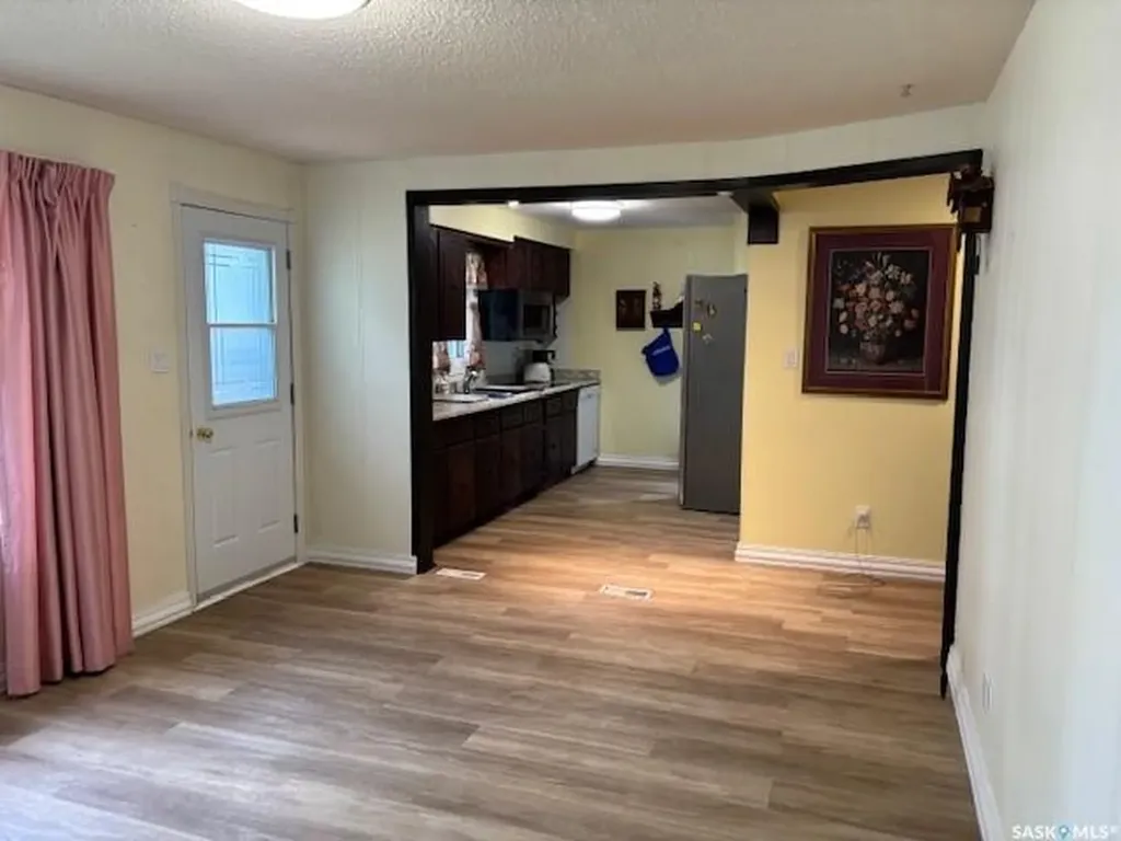 234 3rd Avenue W Canora SK S0A 0L0