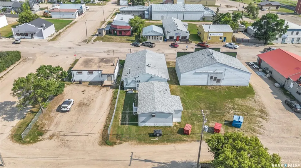 702 3rd Street Kenaston SK S0G 2N0