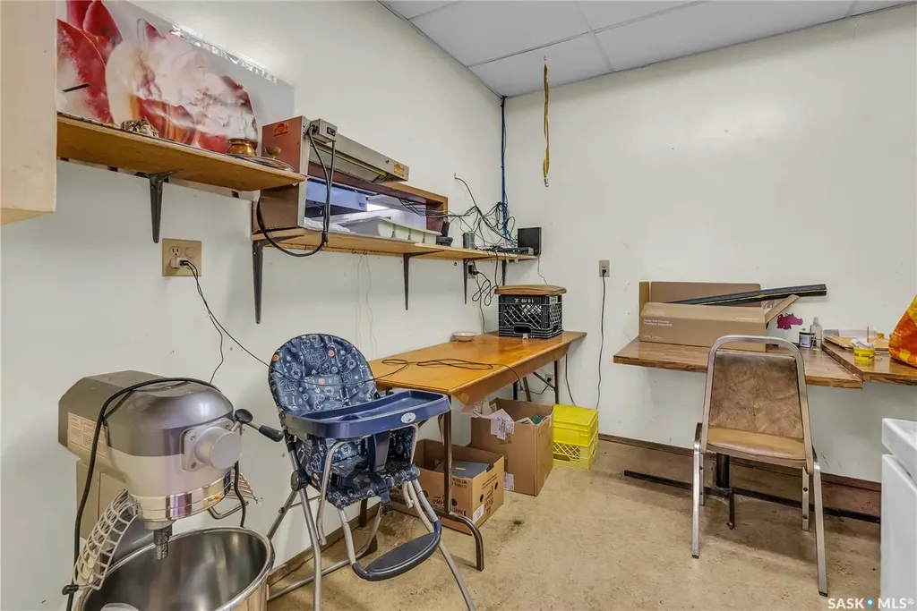 702 3rd Street Kenaston SK S0G 2N0