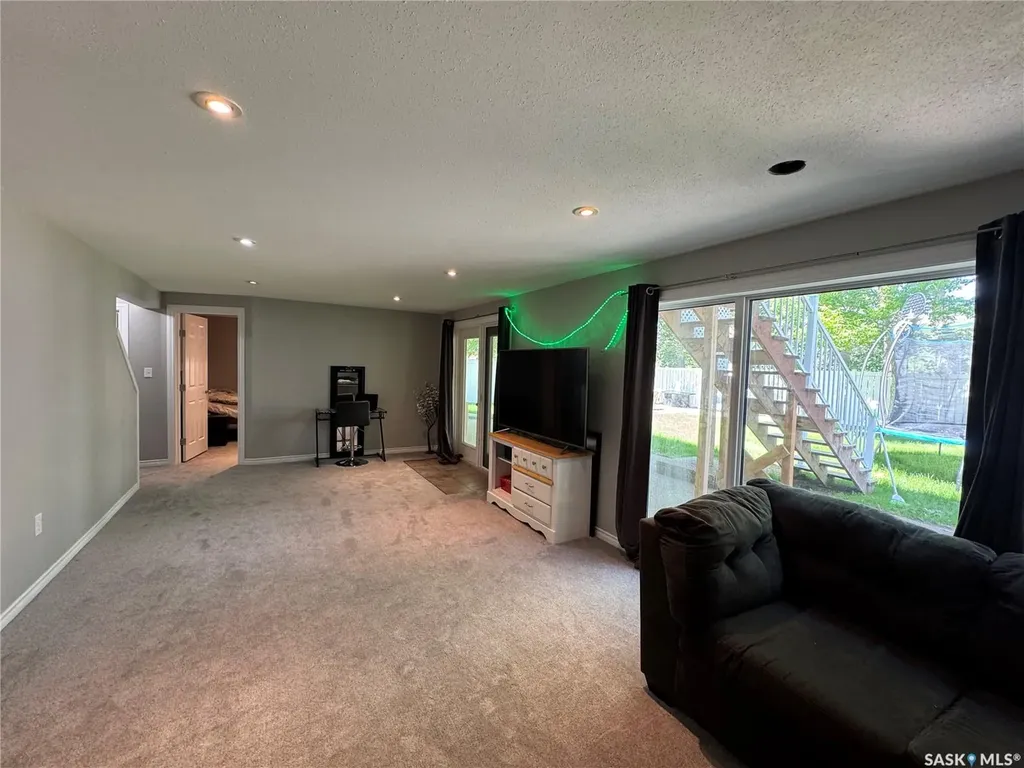 509 Meadow Road Pilot Butte SK S0G 3Z0