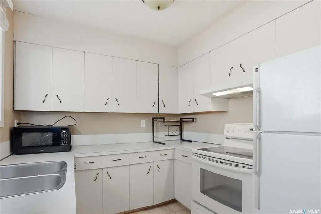 2614 7th Street E Saskatoon SK S7H 1A5
