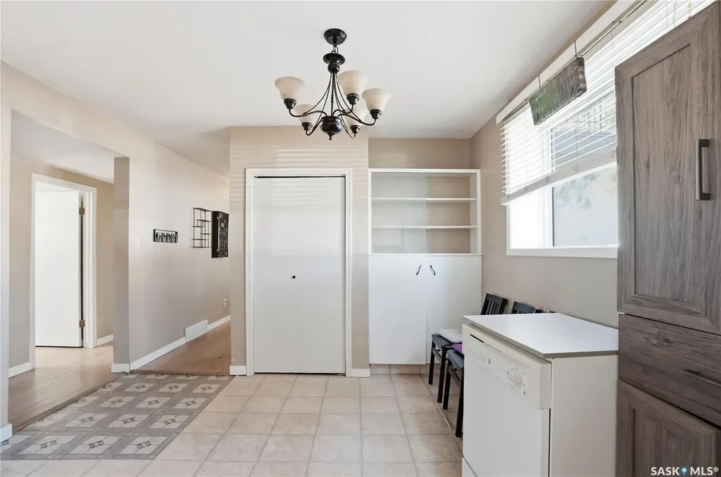 2614 7th Street E Saskatoon SK S7H 1A5