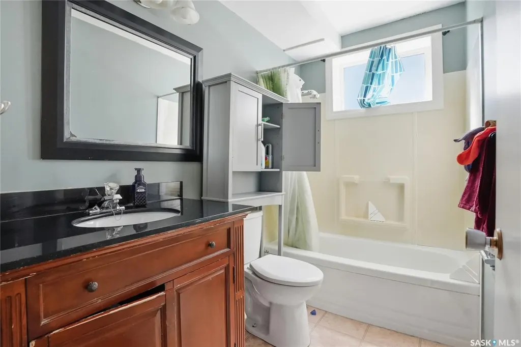 2614 7th Street E Saskatoon SK S7H 1A5
