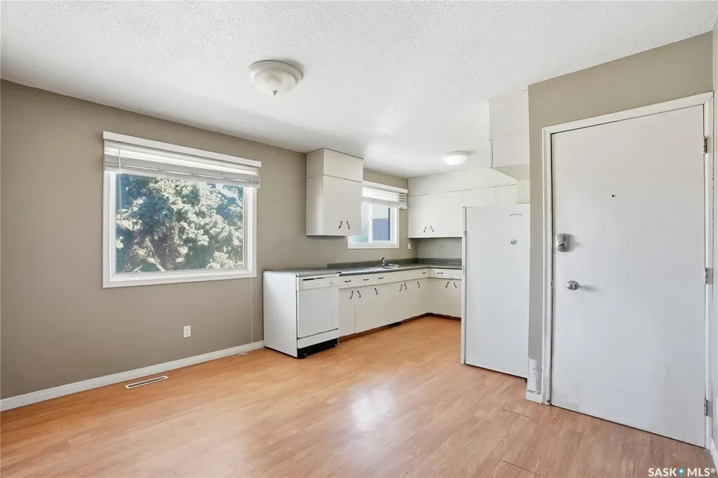 2614 7th Street E Saskatoon SK S7H 1A5