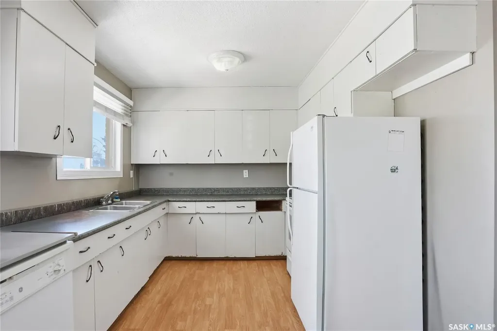 2614 7th Street E Saskatoon SK S7H 1A5