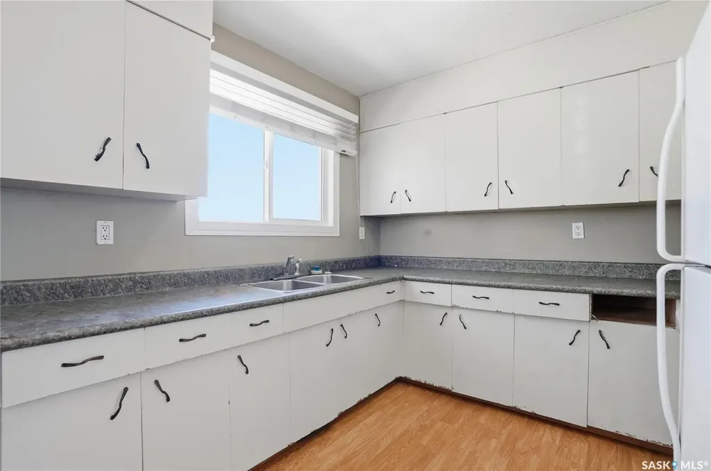 2614 7th Street E Saskatoon SK S7H 1A5