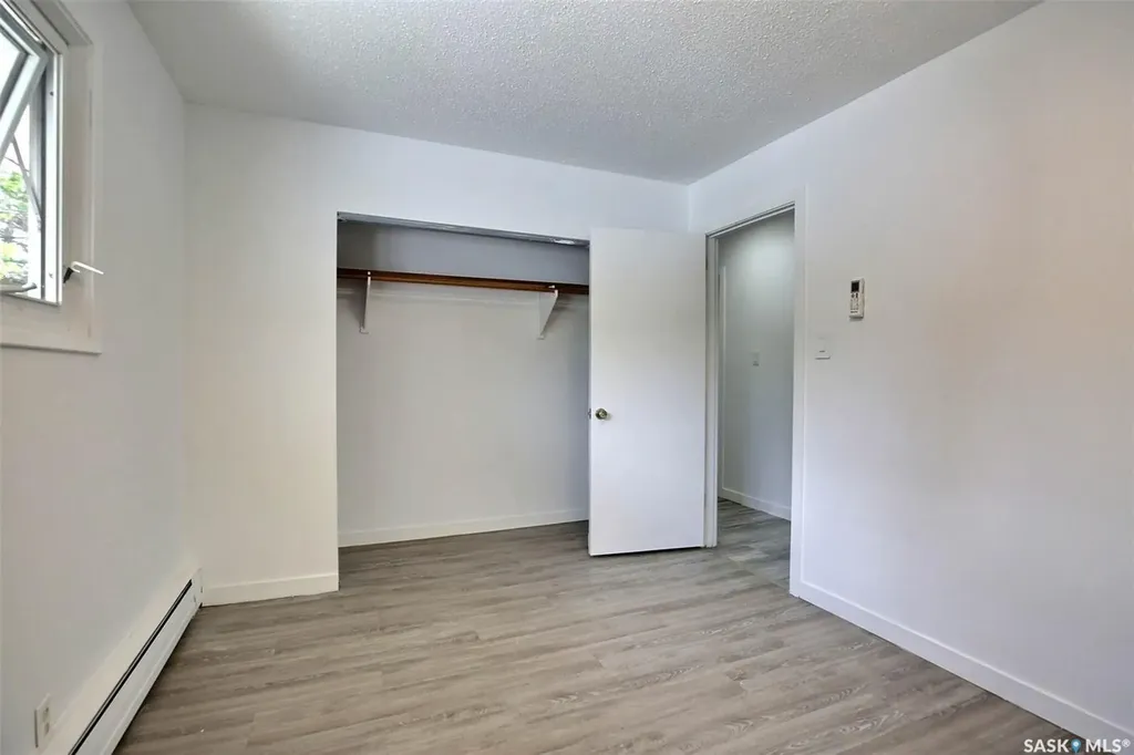 243 Smith Street N Regina SK S4R 3B5