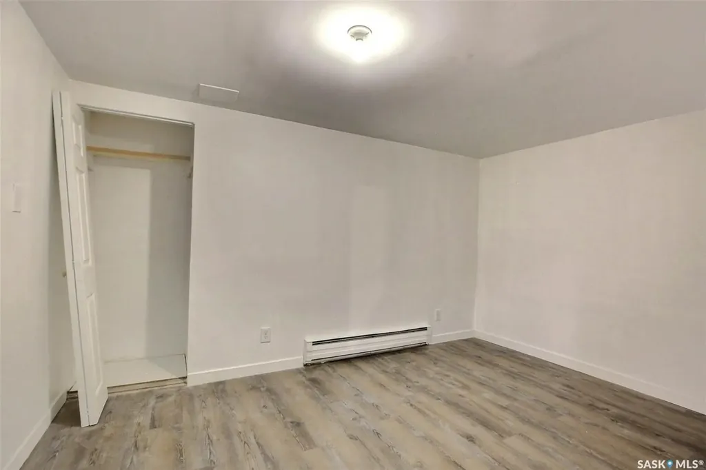 243 Smith Street N Regina SK S4R 3B5