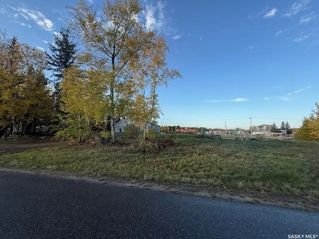 128 Anson Street Air Ronge SK S0J 3G0
