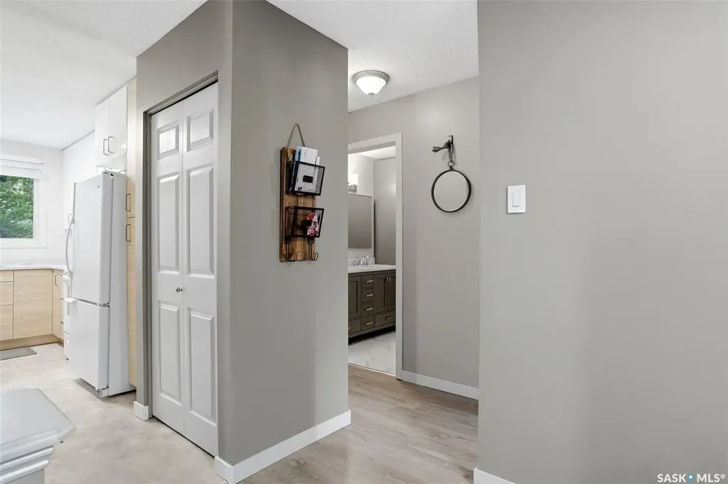 18 Fisher Street Regina SK S4N 1N6
