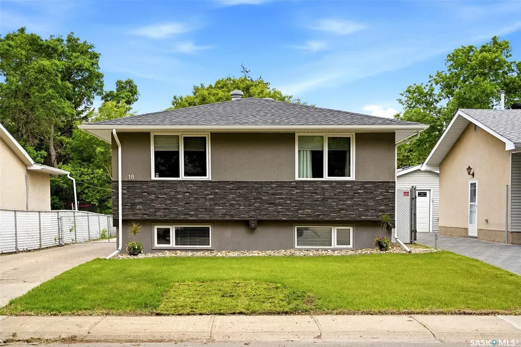 18 Fisher Street Regina SK S4N 1N6