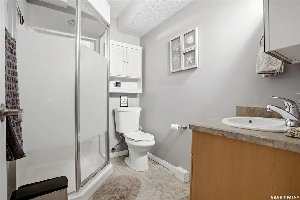 18 Fisher Street Regina SK S4N 1N6