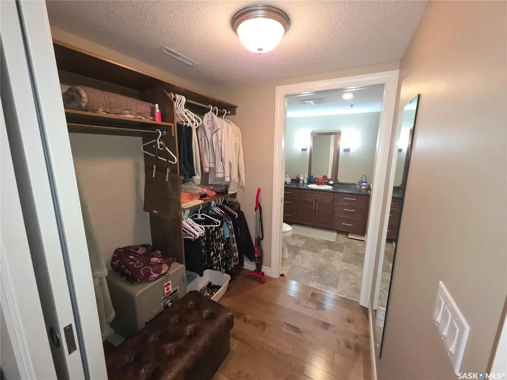 510 4th Avenue Rosthern SK S0K 3R0