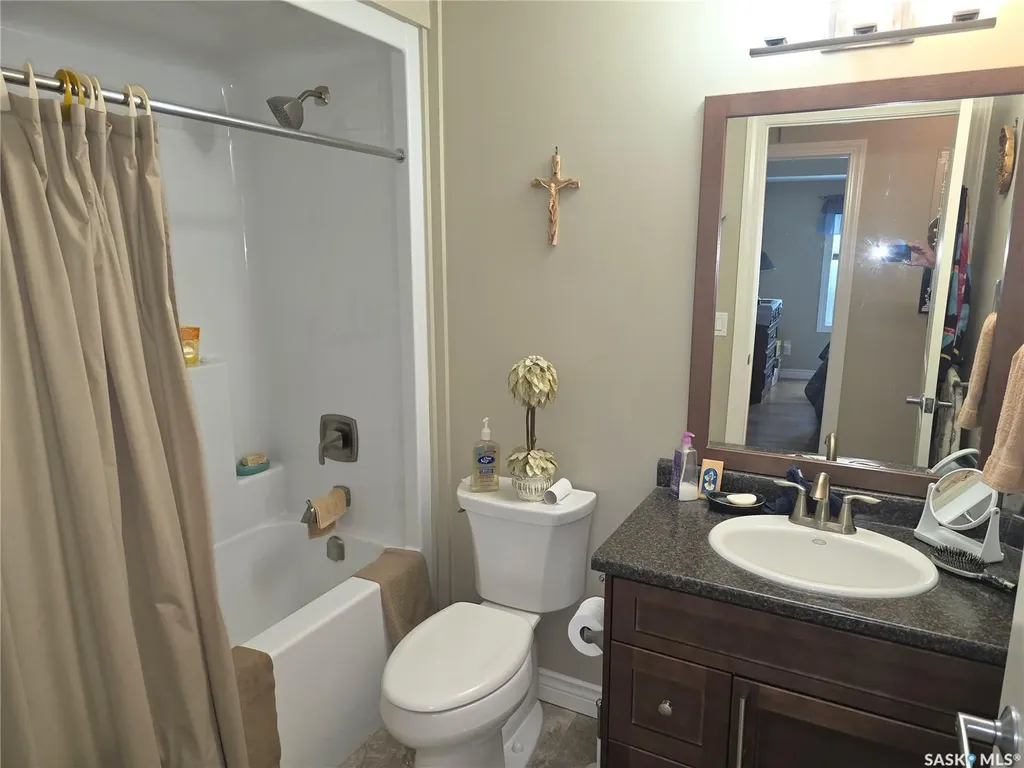 510 4th Avenue Rosthern SK S0K 3R0