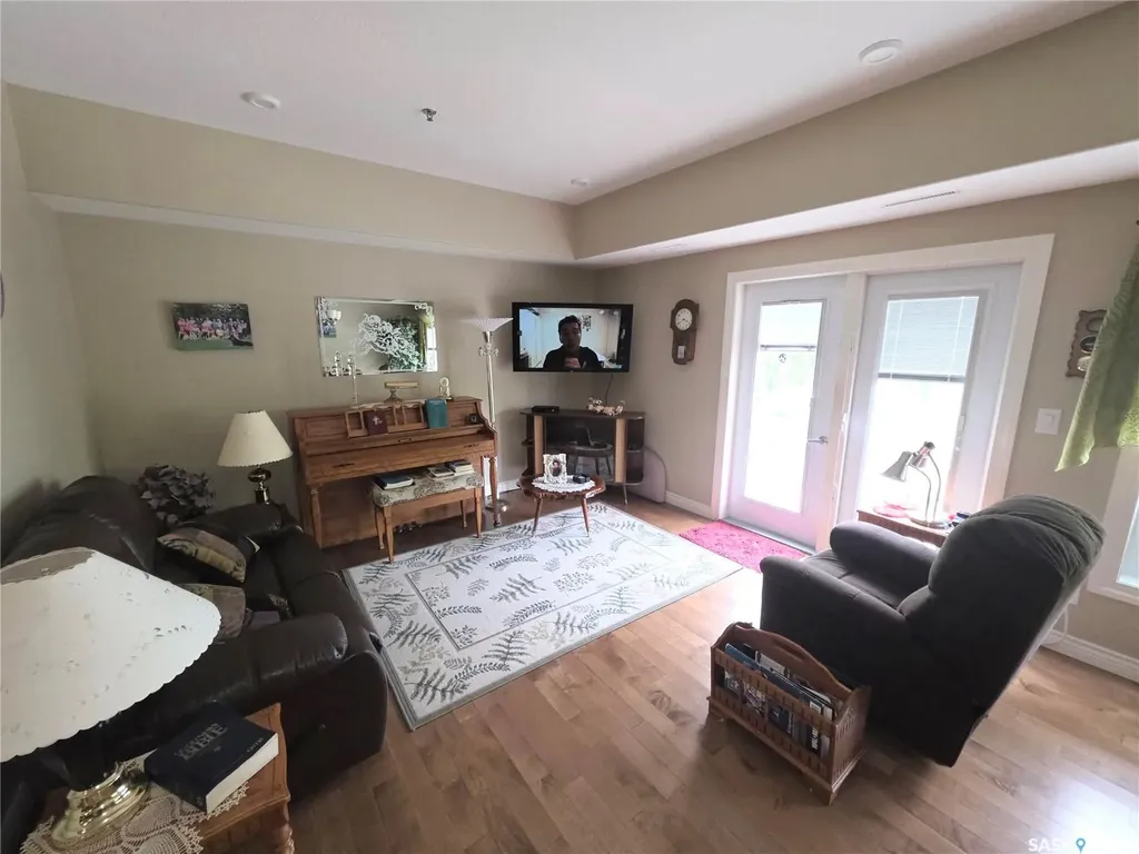 510 4th Avenue Rosthern SK S0K 3R0