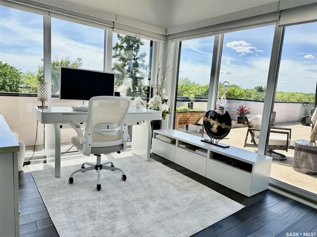 1010 Main Street Saskatoon SK S7H 0K7