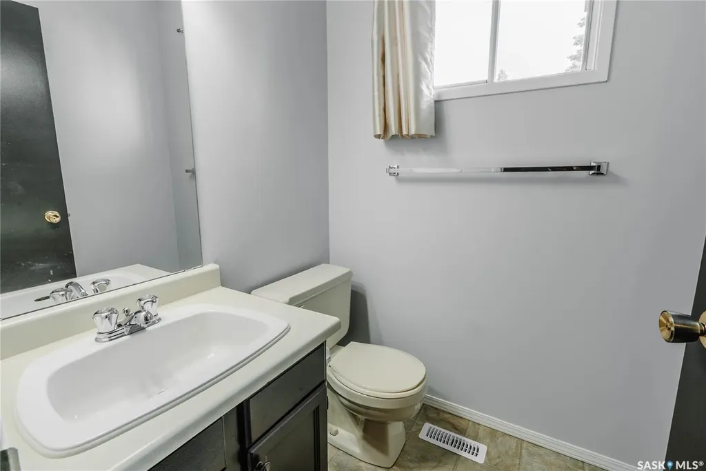 758 Lenore Drive Saskatoon SK S7K 6A8