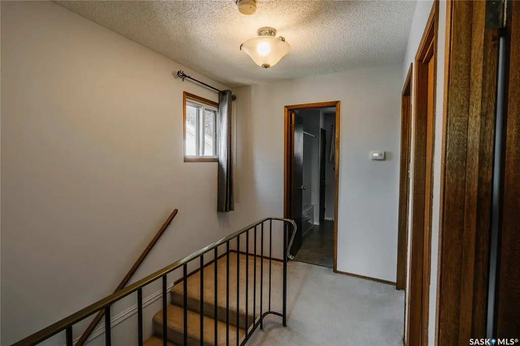 758 Lenore Drive Saskatoon SK S7K 6A8