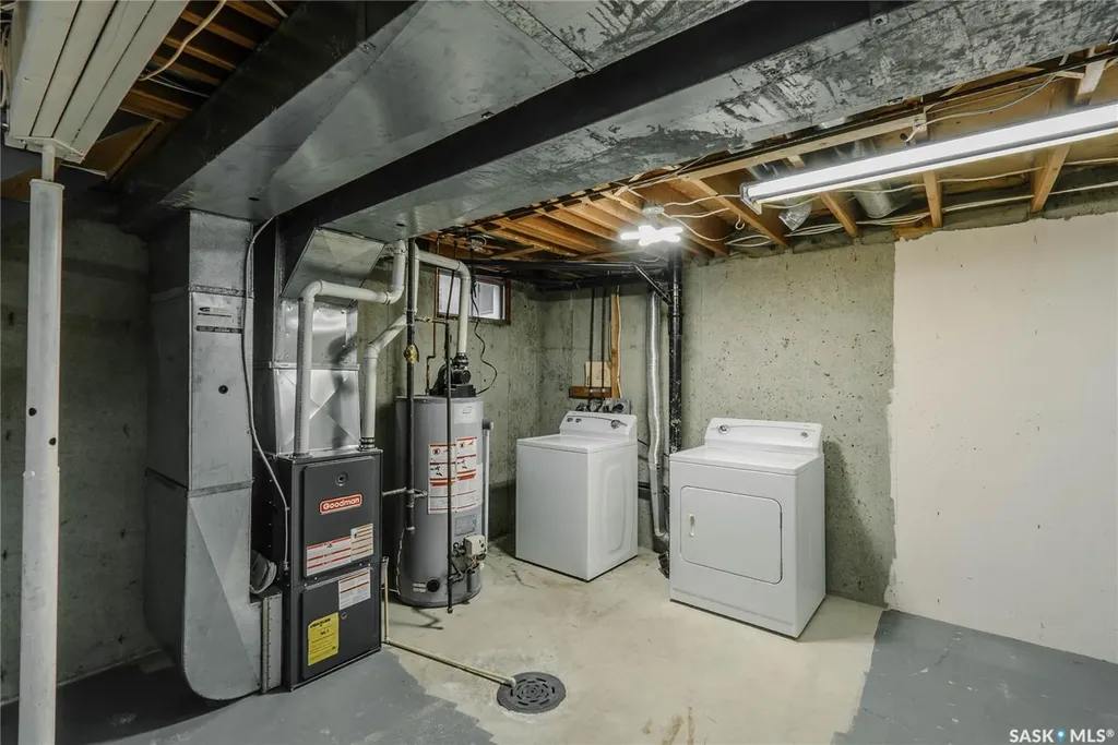 758 Lenore Drive Saskatoon SK S7K 6A8