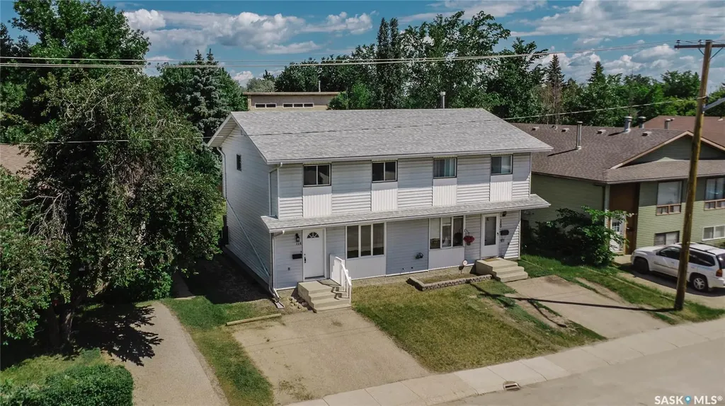 758 Lenore Drive Saskatoon SK S7K 6A8