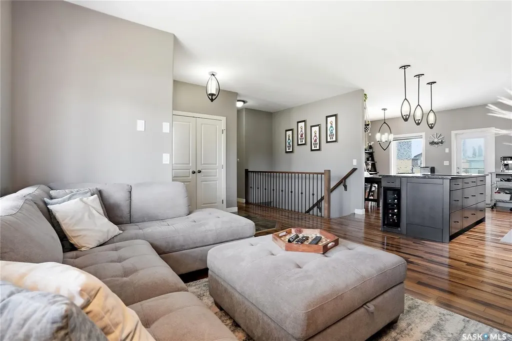 238 Greenfield Crescent Saskatoon SK S7R 0B6