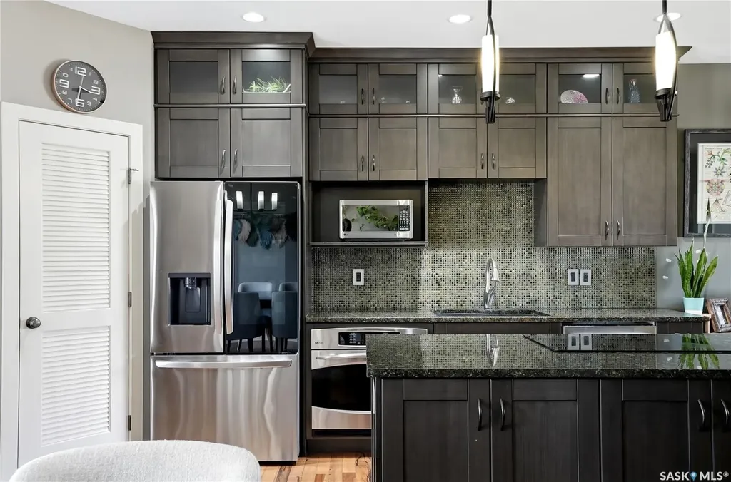 238 Greenfield Crescent Saskatoon SK S7R 0B6