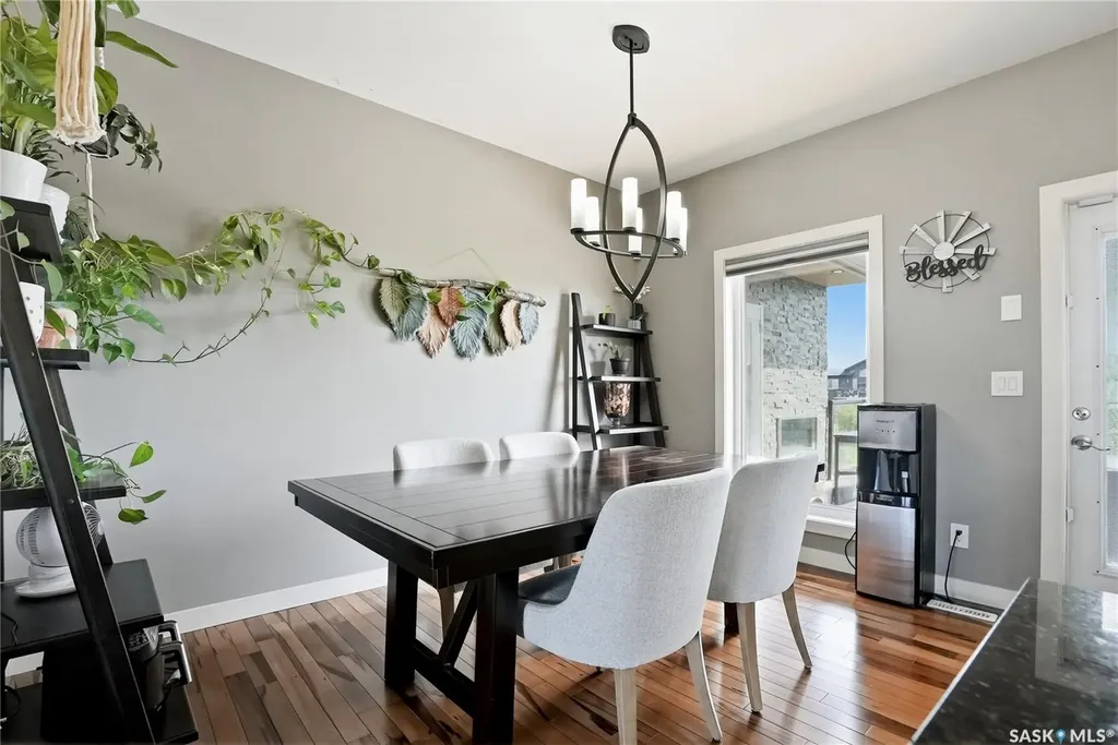 238 Greenfield Crescent Saskatoon SK S7R 0B6