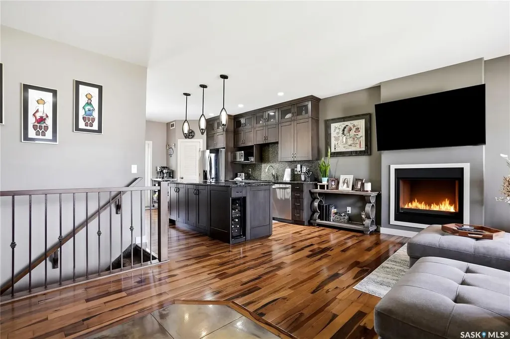 238 Greenfield Crescent Saskatoon SK S7R 0B6