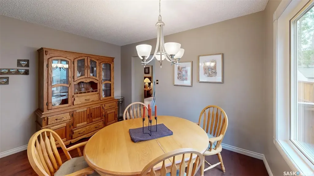 2118 Elderkin Drive E Regina SK S4V 1N7