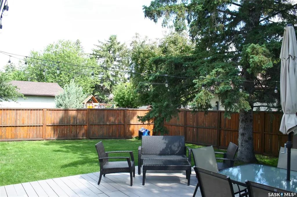 2118 Elderkin Drive E Regina SK S4V 1N7