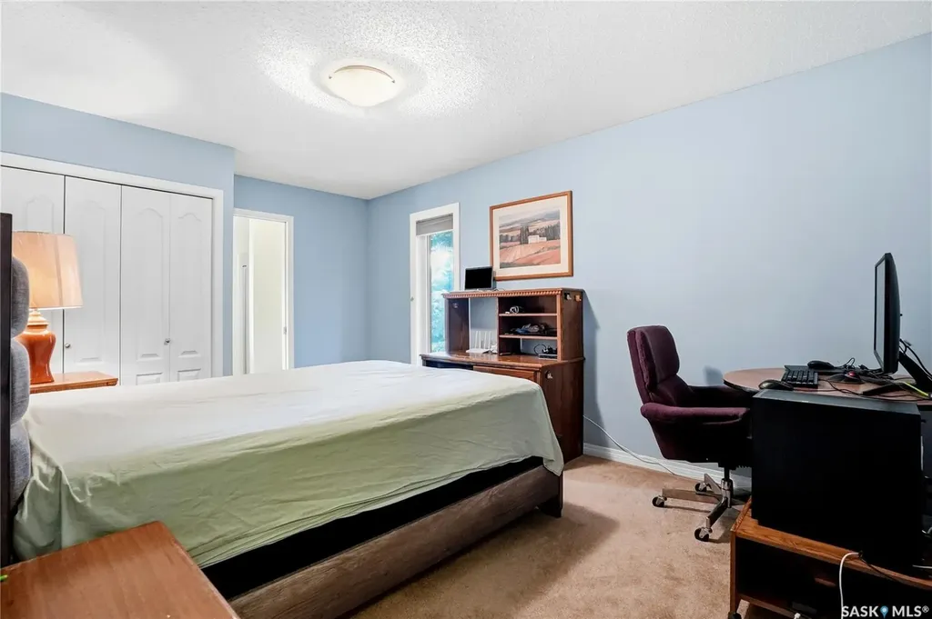 130 Mulcaster Crescent Saskatoon SK S7N 4A7