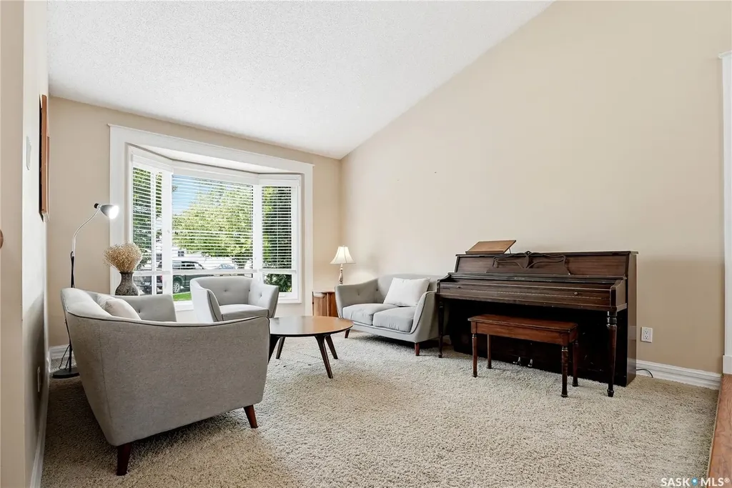 130 Mulcaster Crescent Saskatoon SK S7N 4A7
