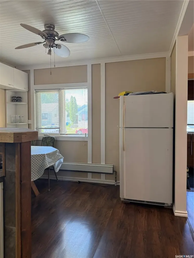 1517 3rd Street Estevan SK S4A 0S5