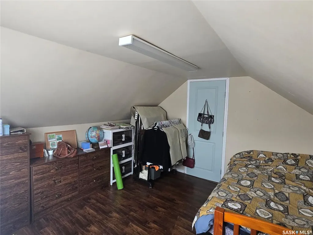 1517 3rd Street Estevan SK S4A 0S5