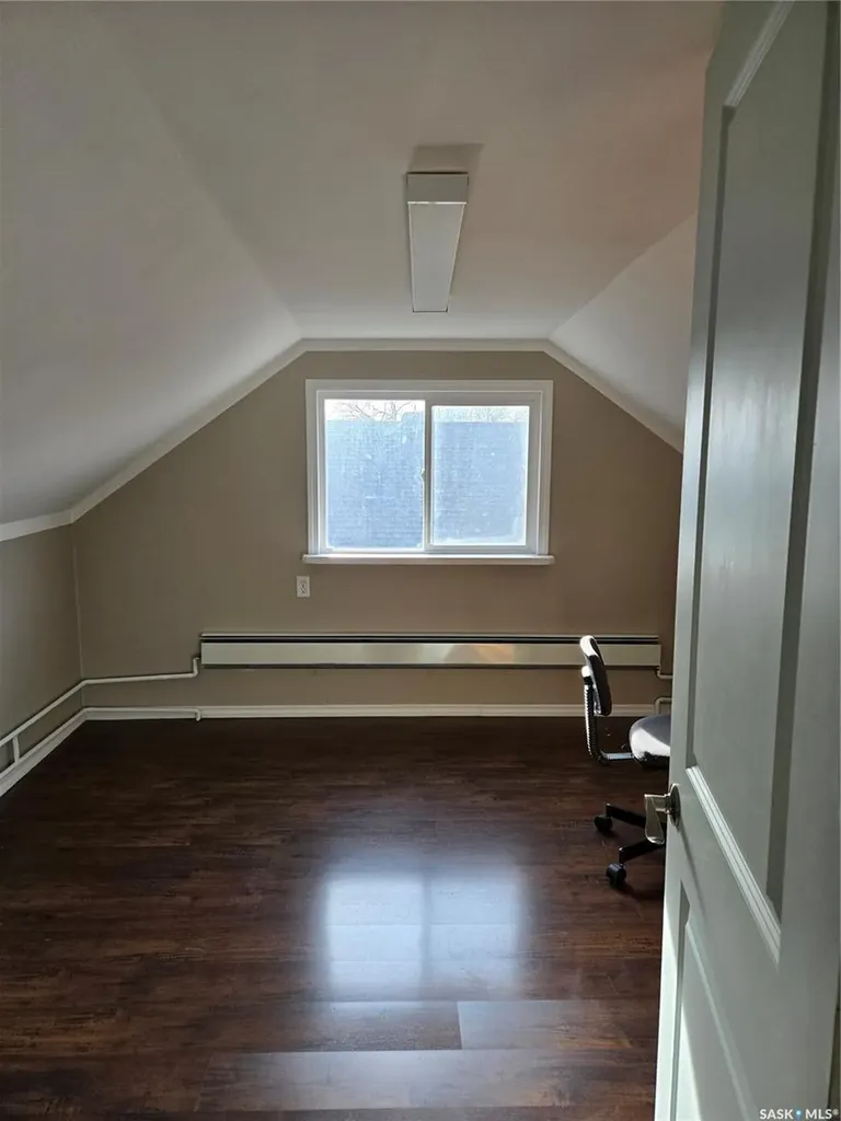 1517 3rd Street Estevan SK S4A 0S5