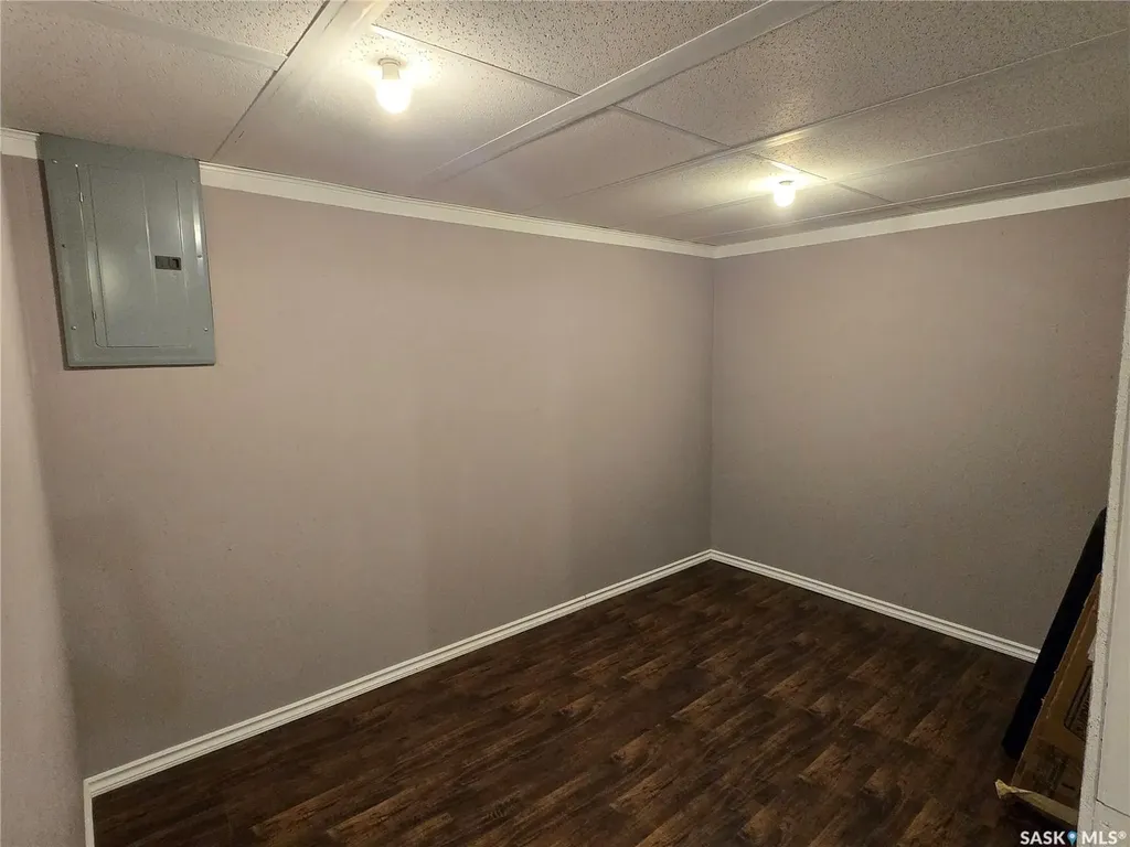 1517 3rd Street Estevan SK S4A 0S5