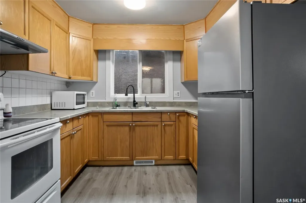 664 Retallack Street Regina SK S4T 2G4